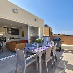 Luxe 3-bedroom Duplex Penthouse With Sea View Terrace And Jacuzzi Apartment Valletta